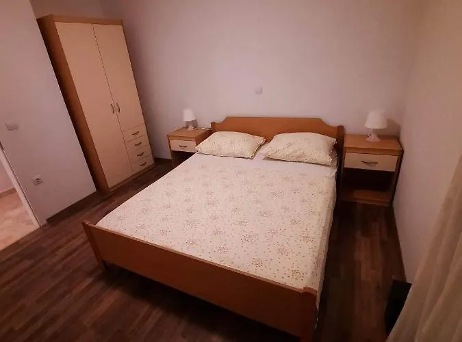 Marko Podstrana