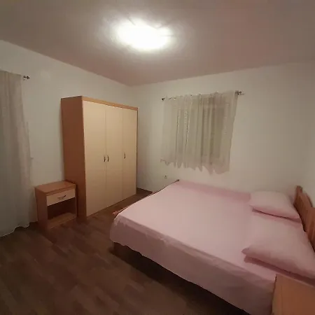 Marko * 珀德垂那